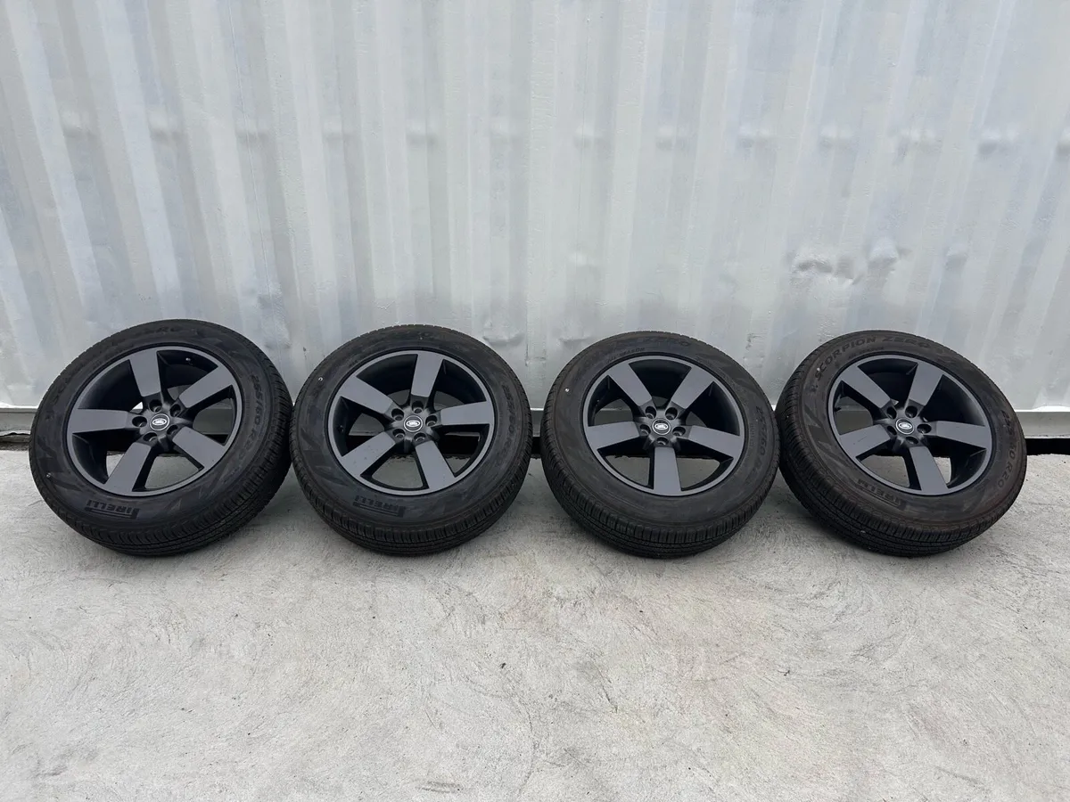 Genuine Land Rover Defender 20” Alloy Wheels - Image 2
