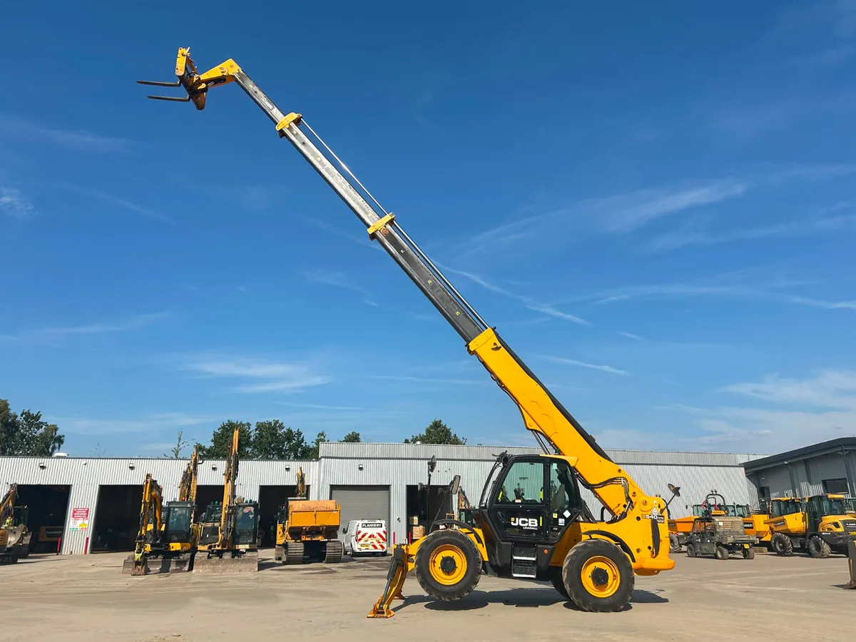 2019 JCB 540-170 - Image 3