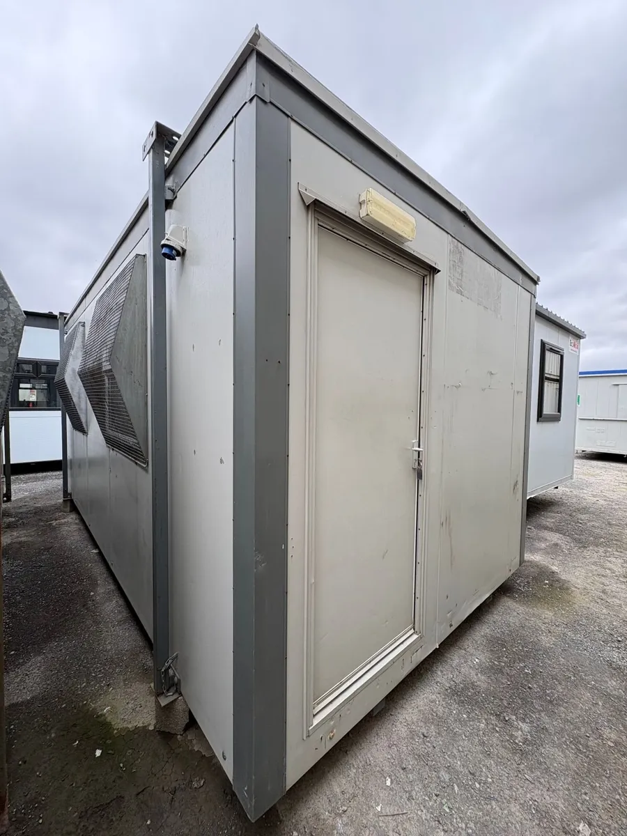 20ft x 10ft (6m x 3m) Open Plan Office - Image 3