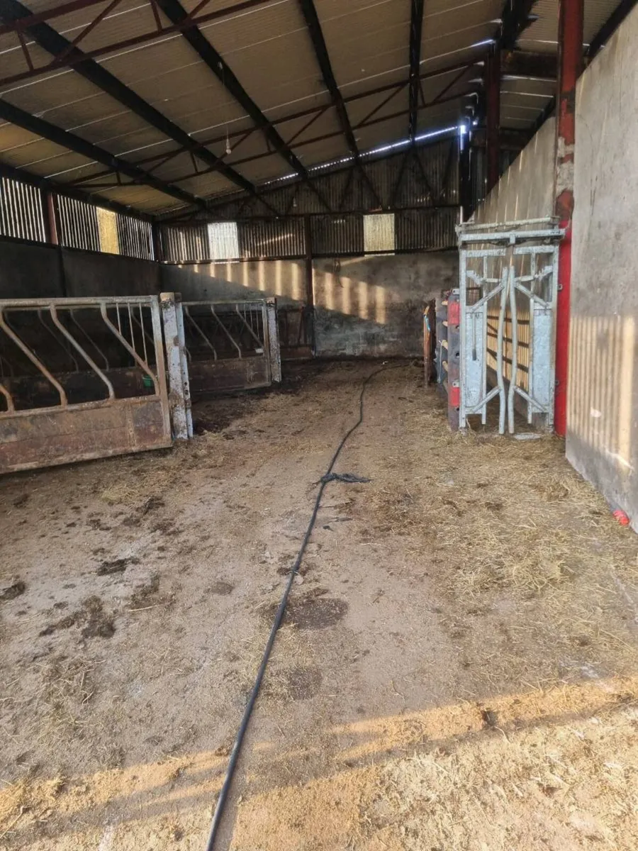 Powerwashing service - Image 1