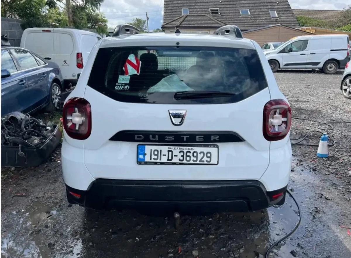 2019 Dacia Duster 1.5 Diesel Commercial - Image 4