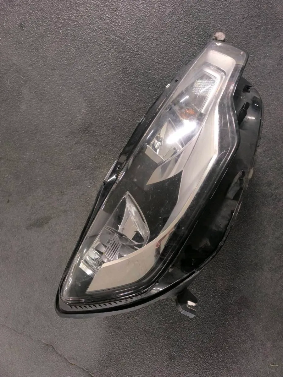 headlight - Image 3