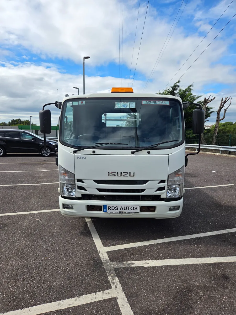 🔥18 ISUZU DROPSIDE 3.5TONNE🔥 - Image 2