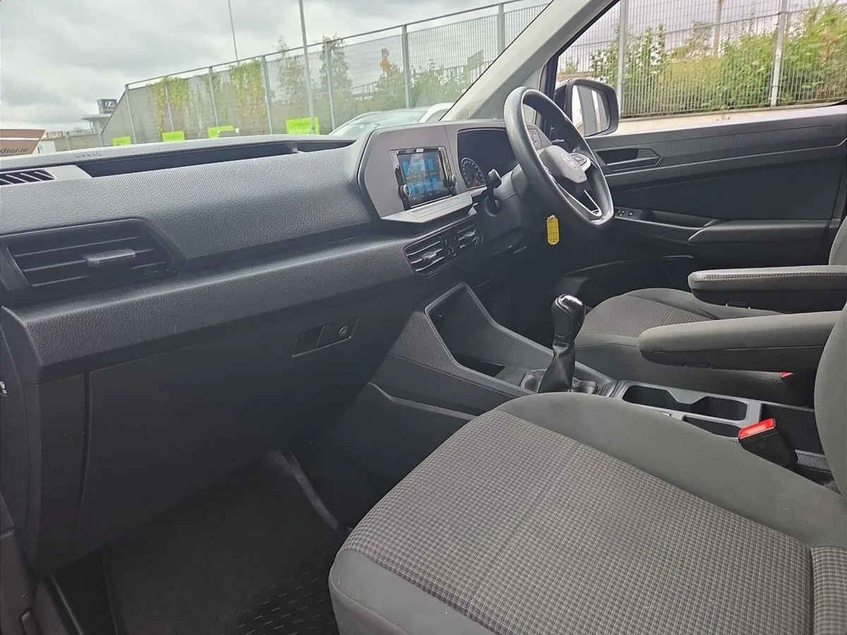 Volkswagen Caddy 2.0TDI Cargo+ BUS 122HP M6F 5DR - Image 3