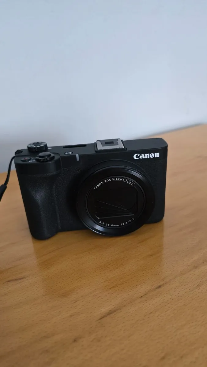 Canon PowerShot V1 – Excellent Condition - Image 1