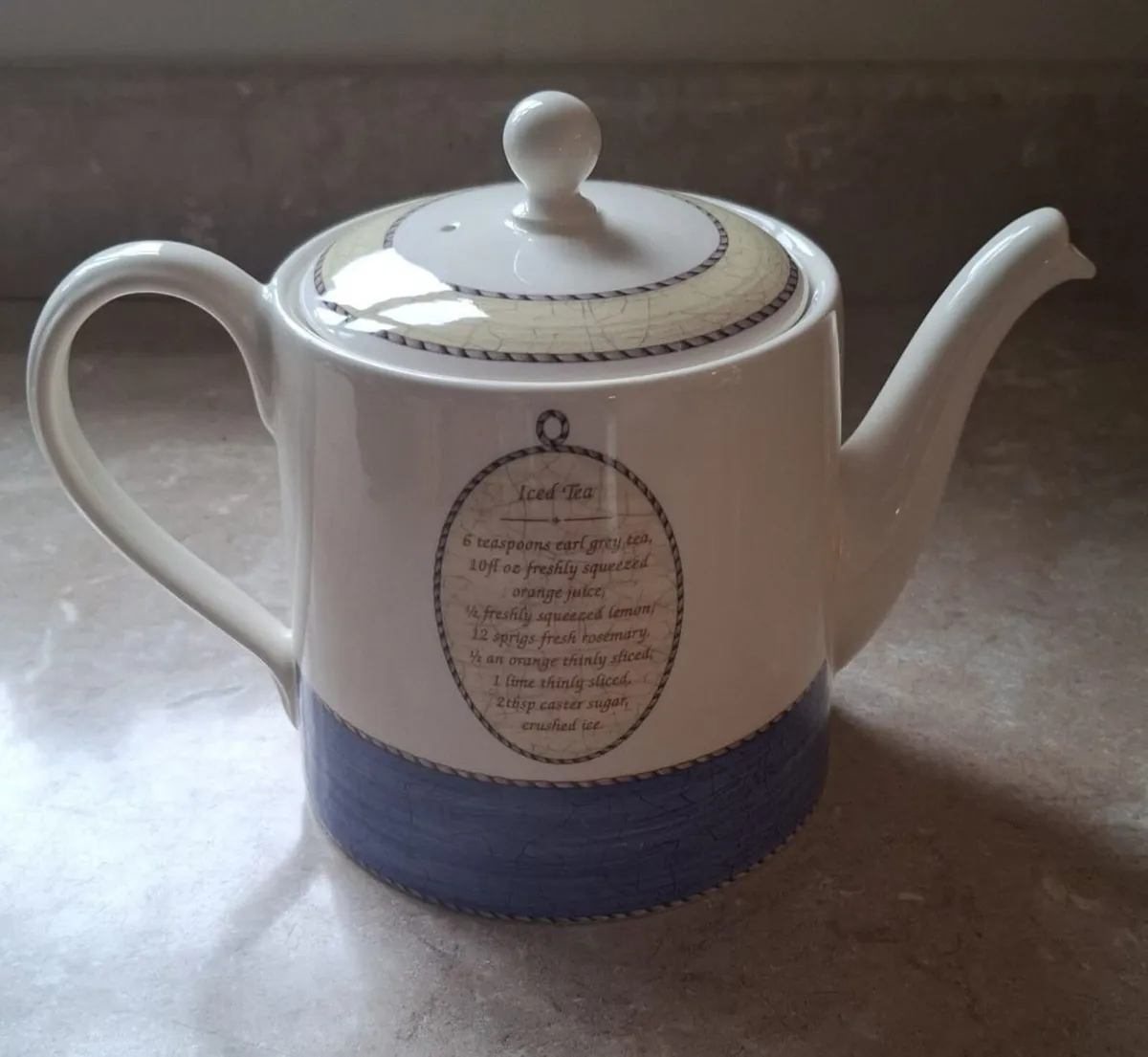 Wedgewood Sarah's Garden teapot - Image 2