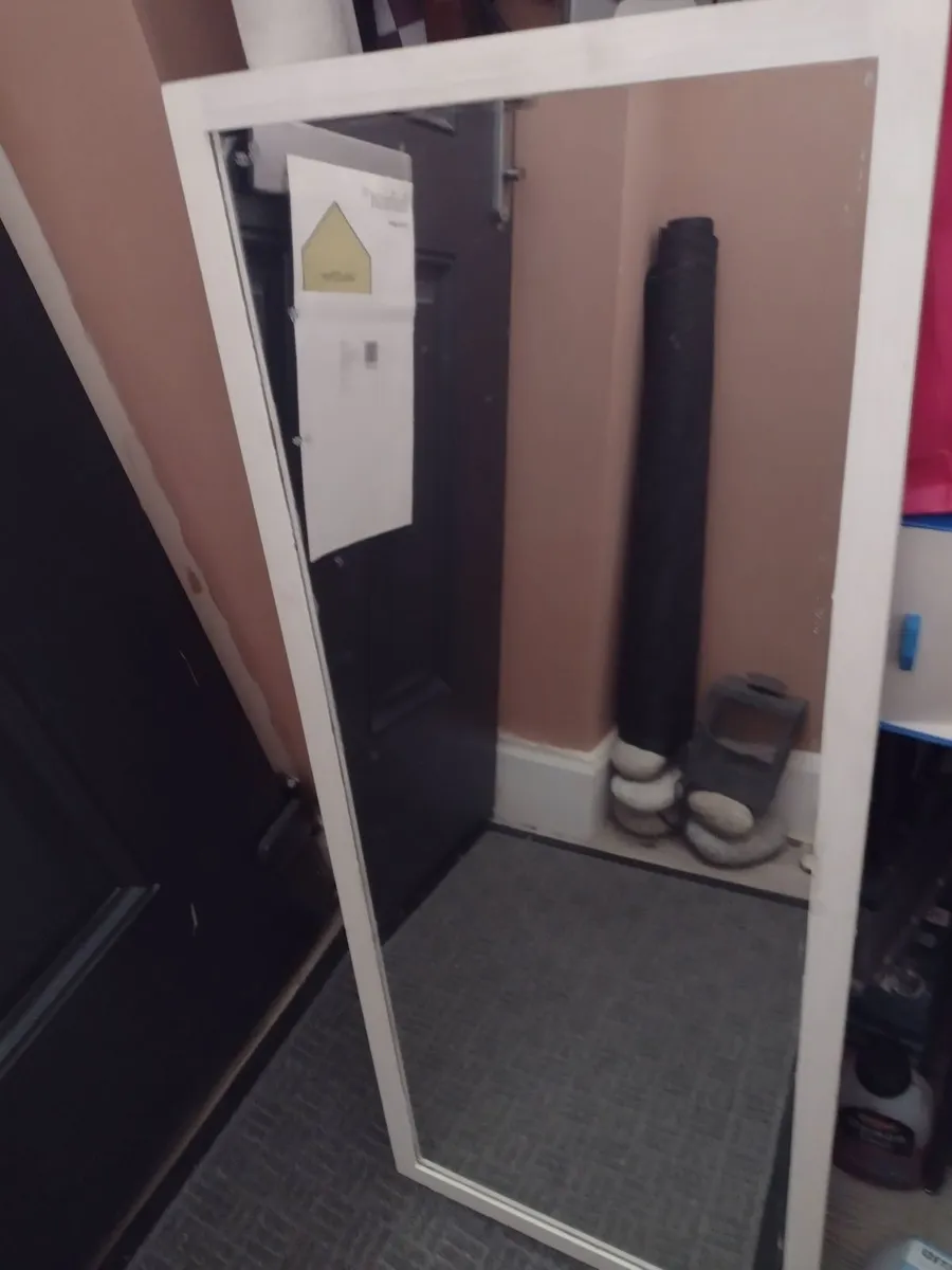Heavy full length wooden bedroom mirror - Image 2