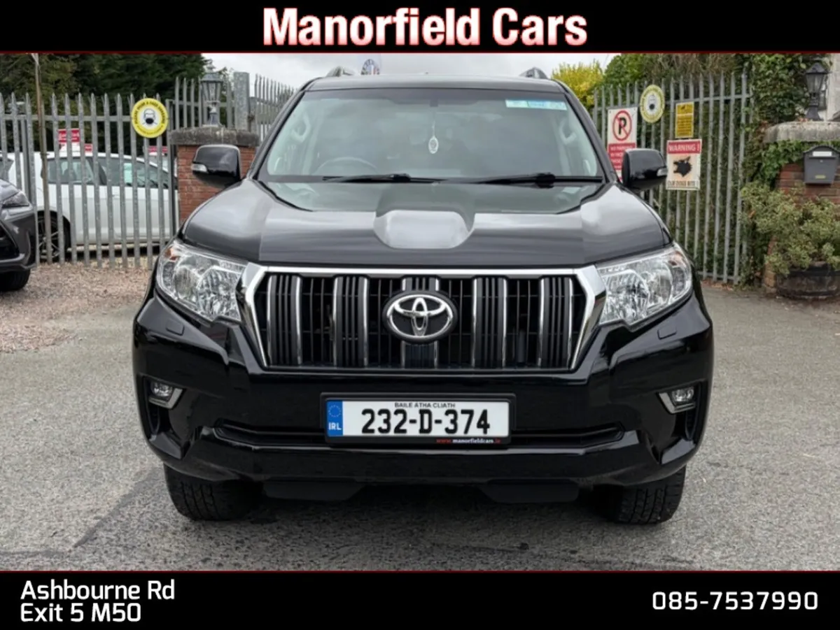 2023 232 Toyota Land Cruiser LWB 2 Seat Comm Auto - Image 3