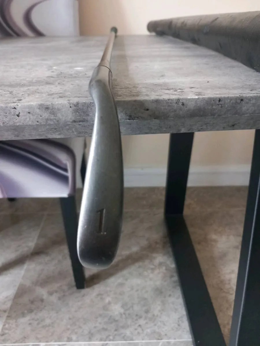 SSP golf 1 iron and case. - Image 4