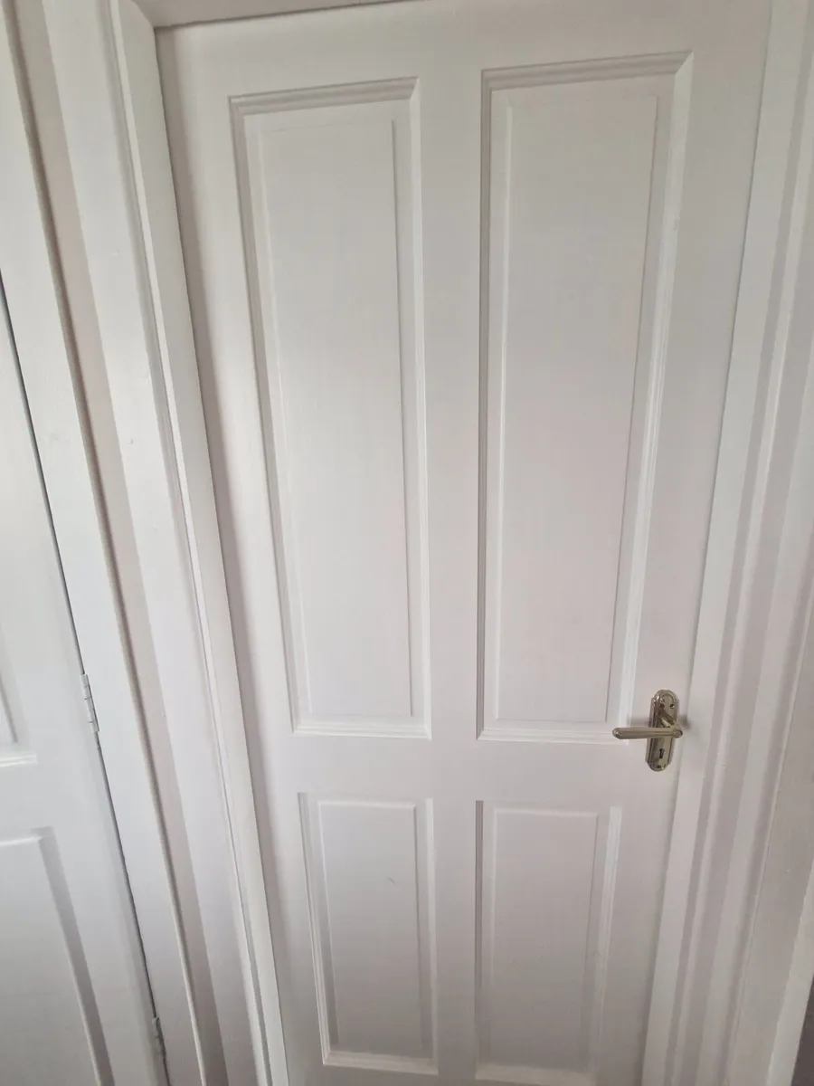 Internal doors - Image 2