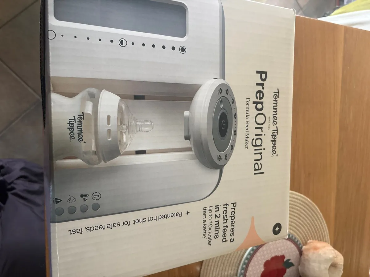 Tommee Tippee formula feed maker - Image 1