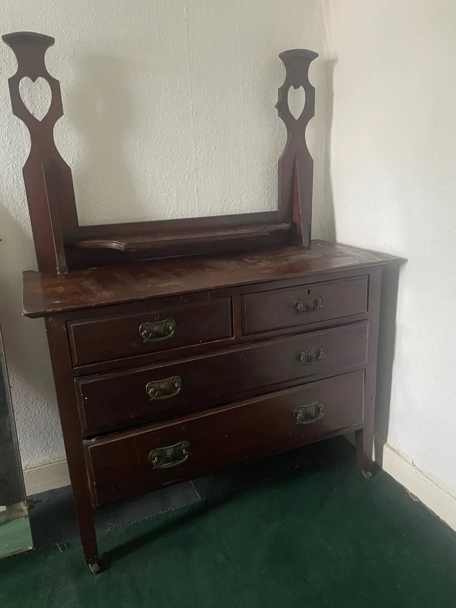 Vintage dressing table - Image 1