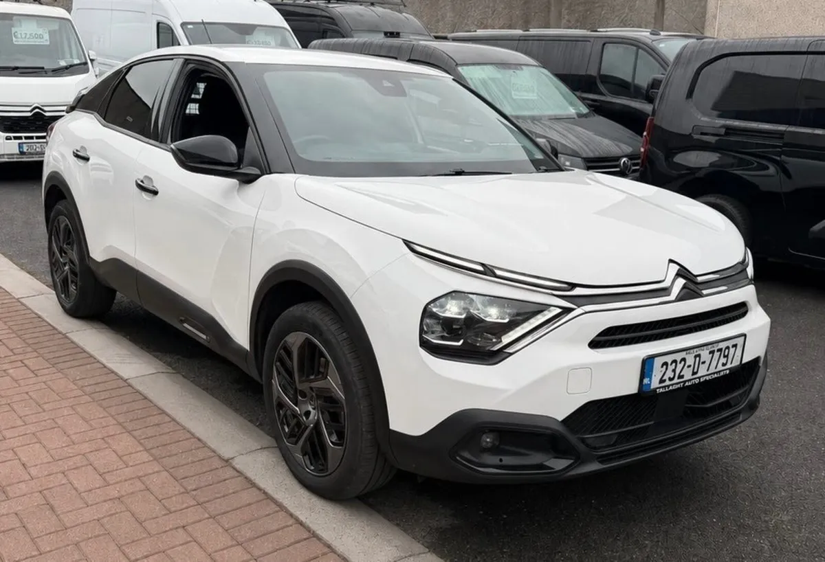 232 Citroen C4 Sportback Commercial - Image 1