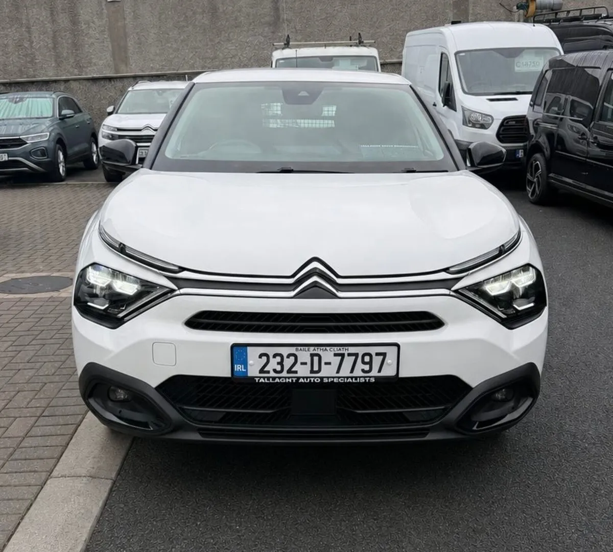 232 Citroen C4 Sportback Commercial - Image 2
