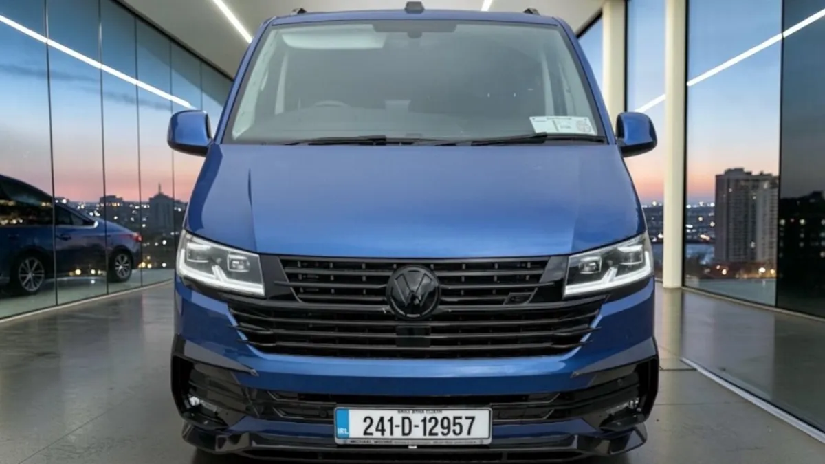 VW Transporter T6.1 Highline 2.0 BiTDI 204 BHP DSG - Image 1