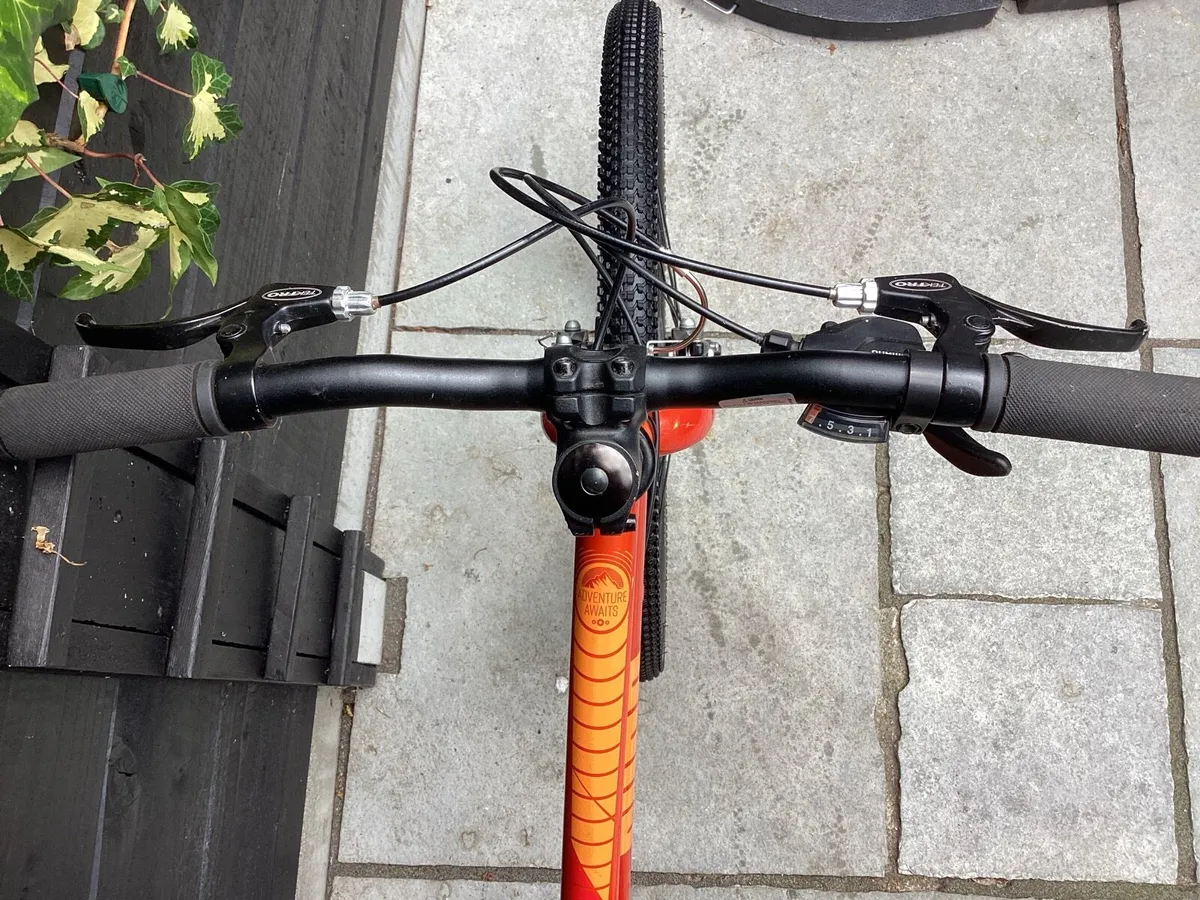 SHOWROOM CONDITION 24” - Image 3