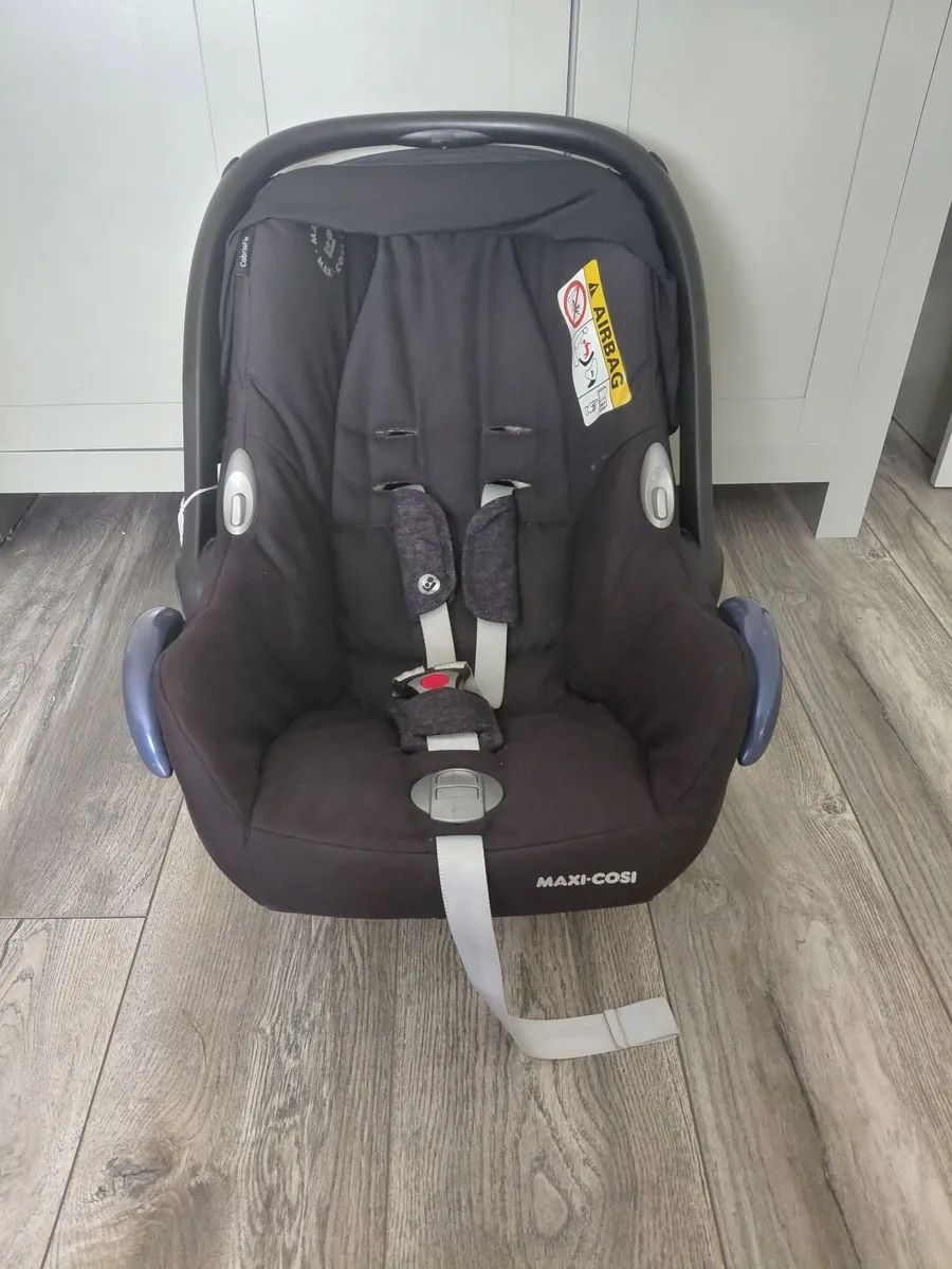 Maxi cosi car seat - Image 2