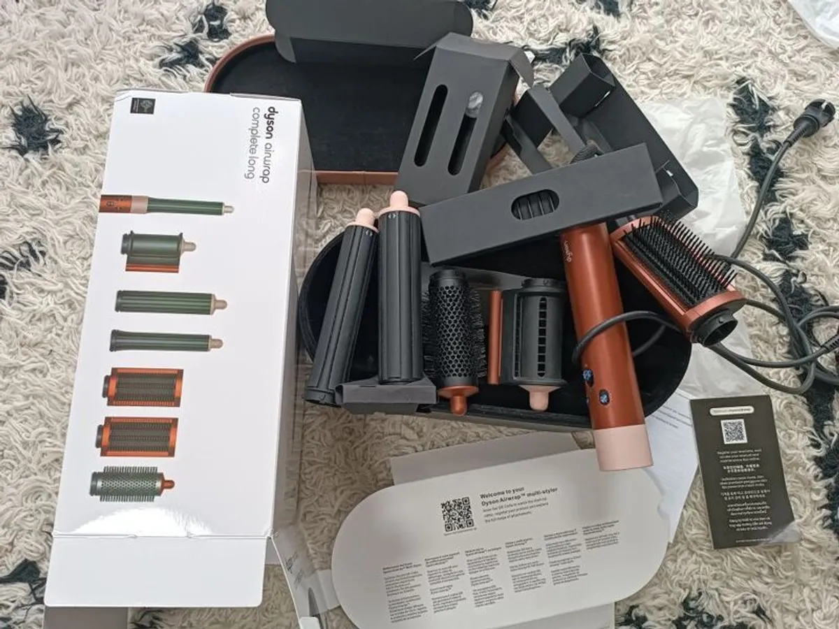 Dyson Air wrap vs05 Multi Styler Complete Long (Strawberry Bronze/Blush Pink) - Image 2