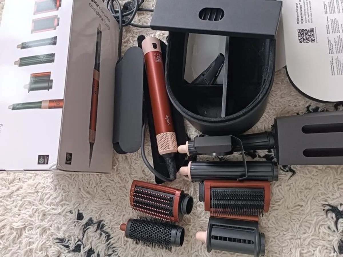 Dyson Air wrap vs05 Multi Styler Complete Long (Strawberry Bronze/Blush Pink) - Image 3