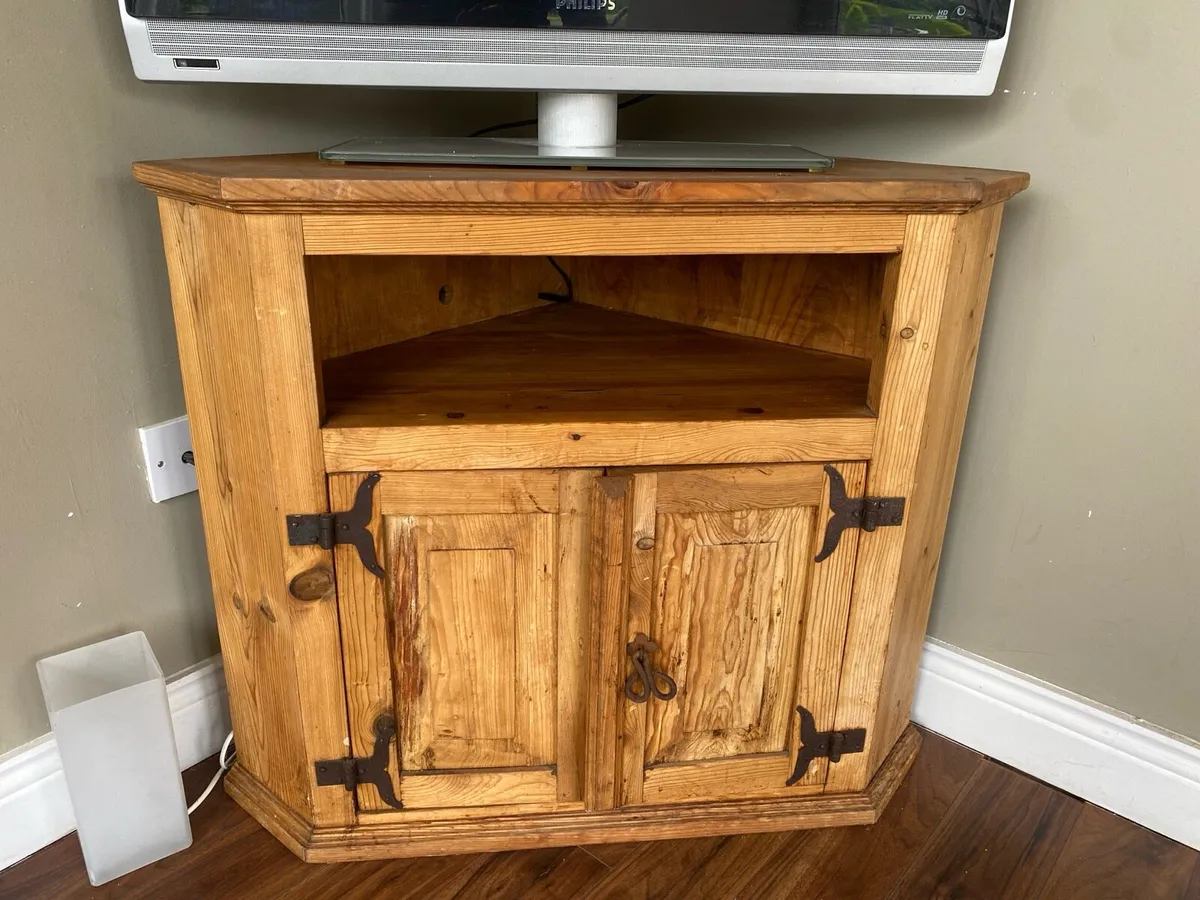 Mexican pine corner unit - Image 1