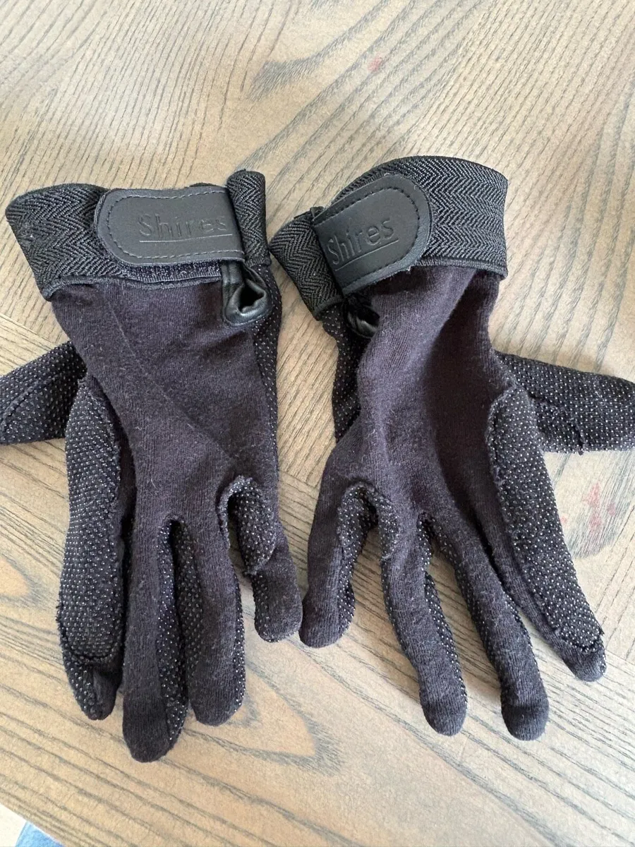 Shires Childs Riding Gloves - Image 1