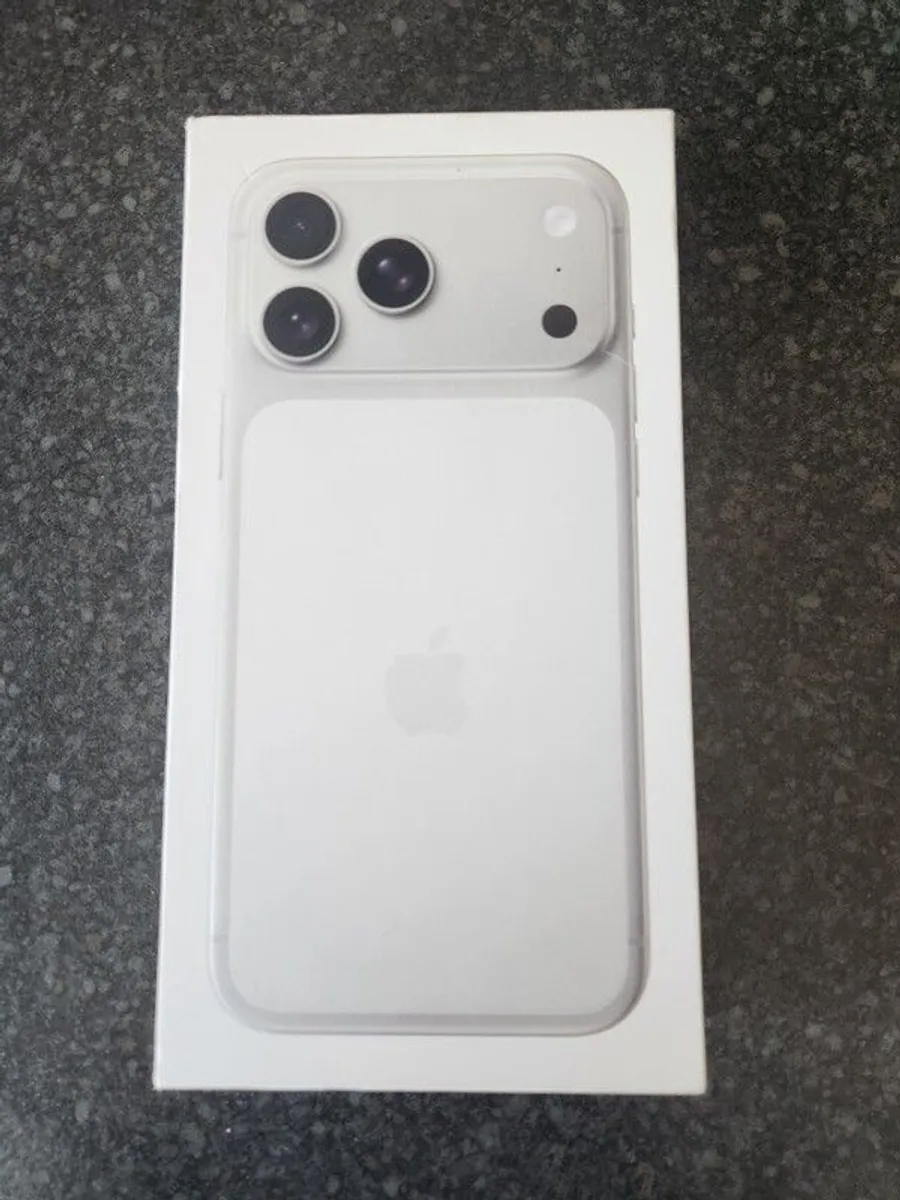 Iphone pro max silver 2tb - Image 2