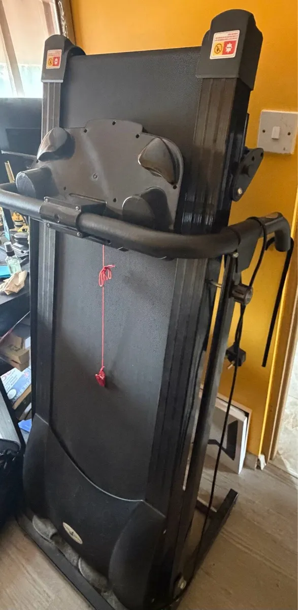 Treadmill - Image 1