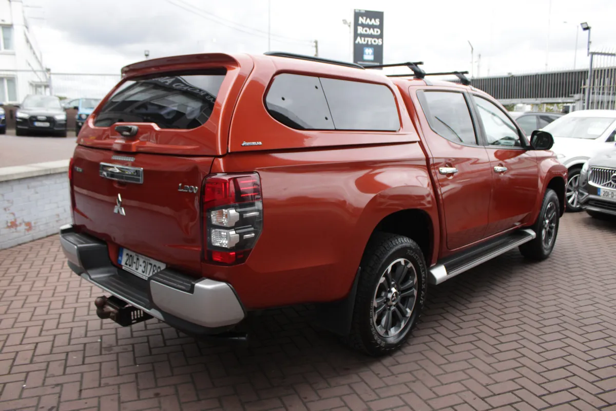 2.2DID WARRIOR CREW CAB 4WD //  BUY WITH CONFIDENC - Image 4