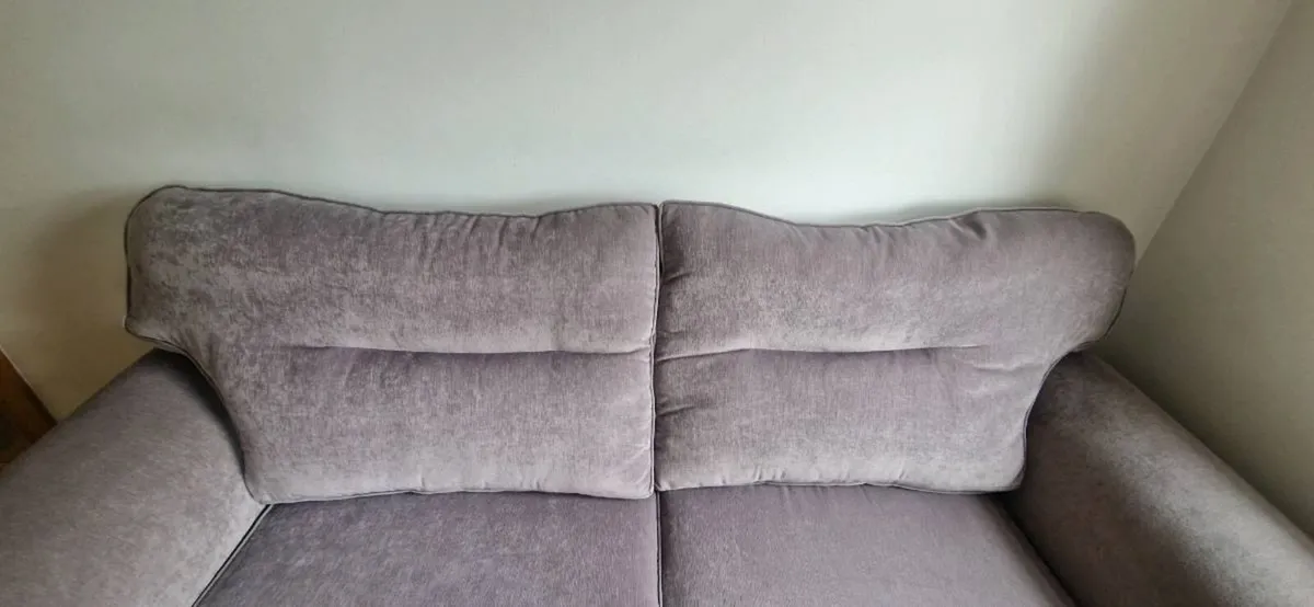 Stylish grey sofa - Image 4