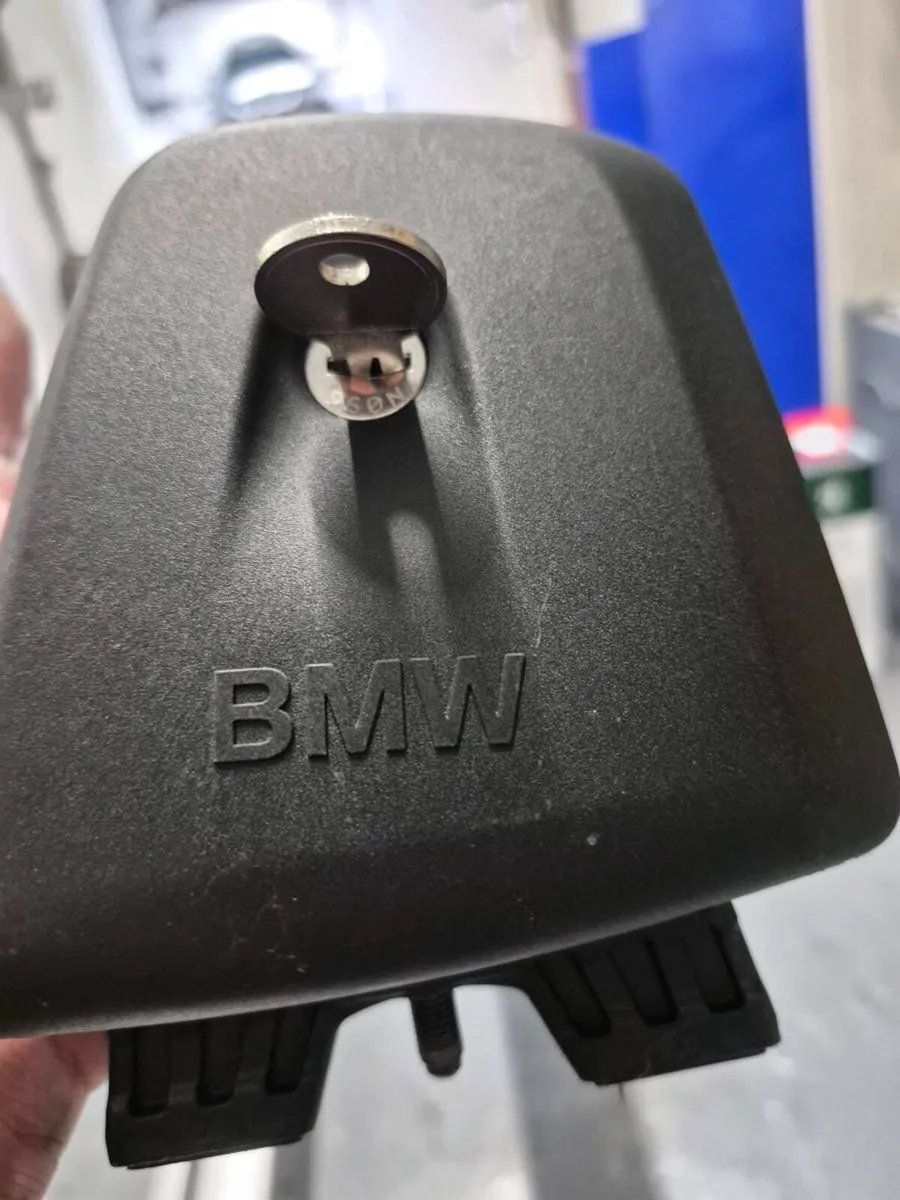 Bmw G20 Roof bars - Image 1