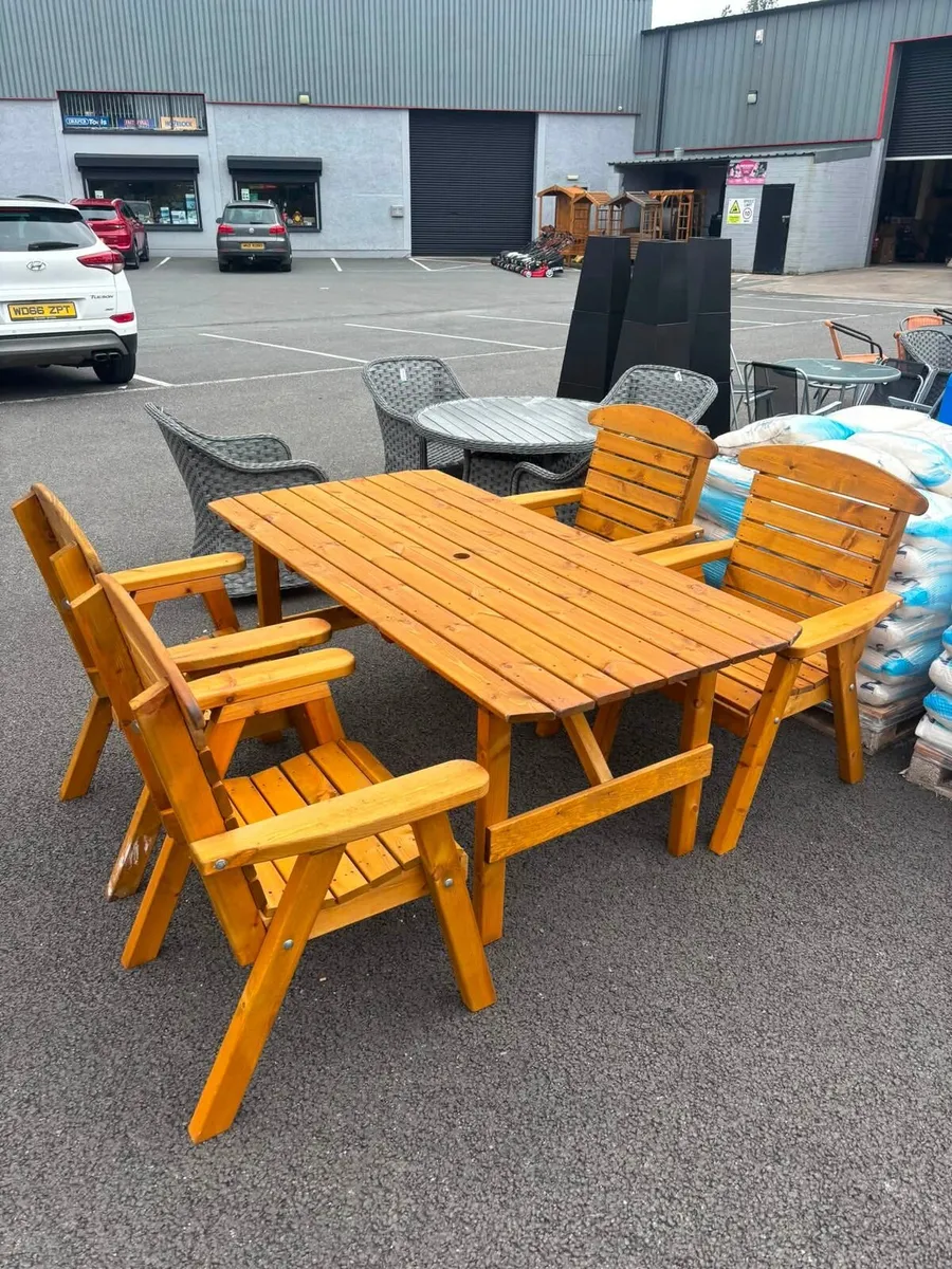 Hetton wooden table and chairs set - Image 1