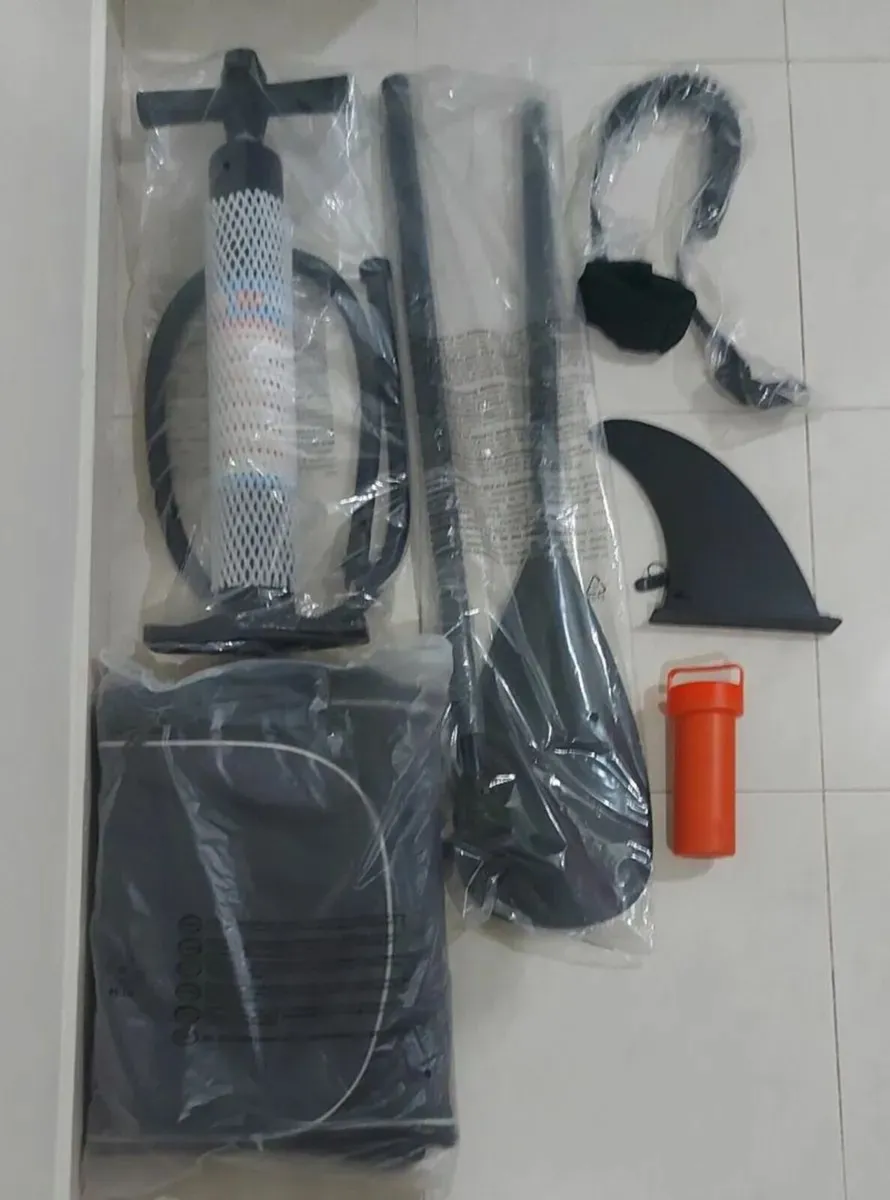 Standing paddle board brand new - Image 1