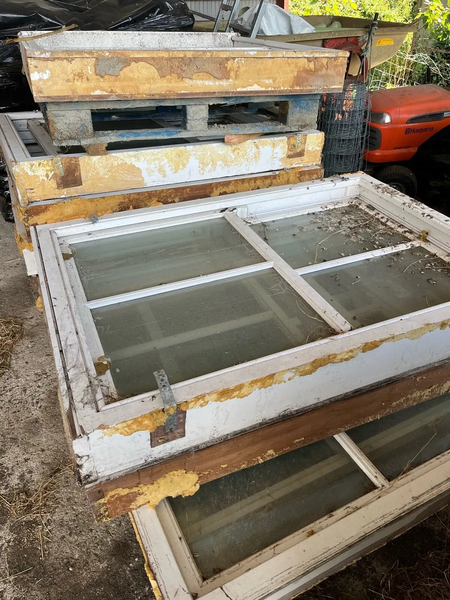 *Sash windows* - Image 3