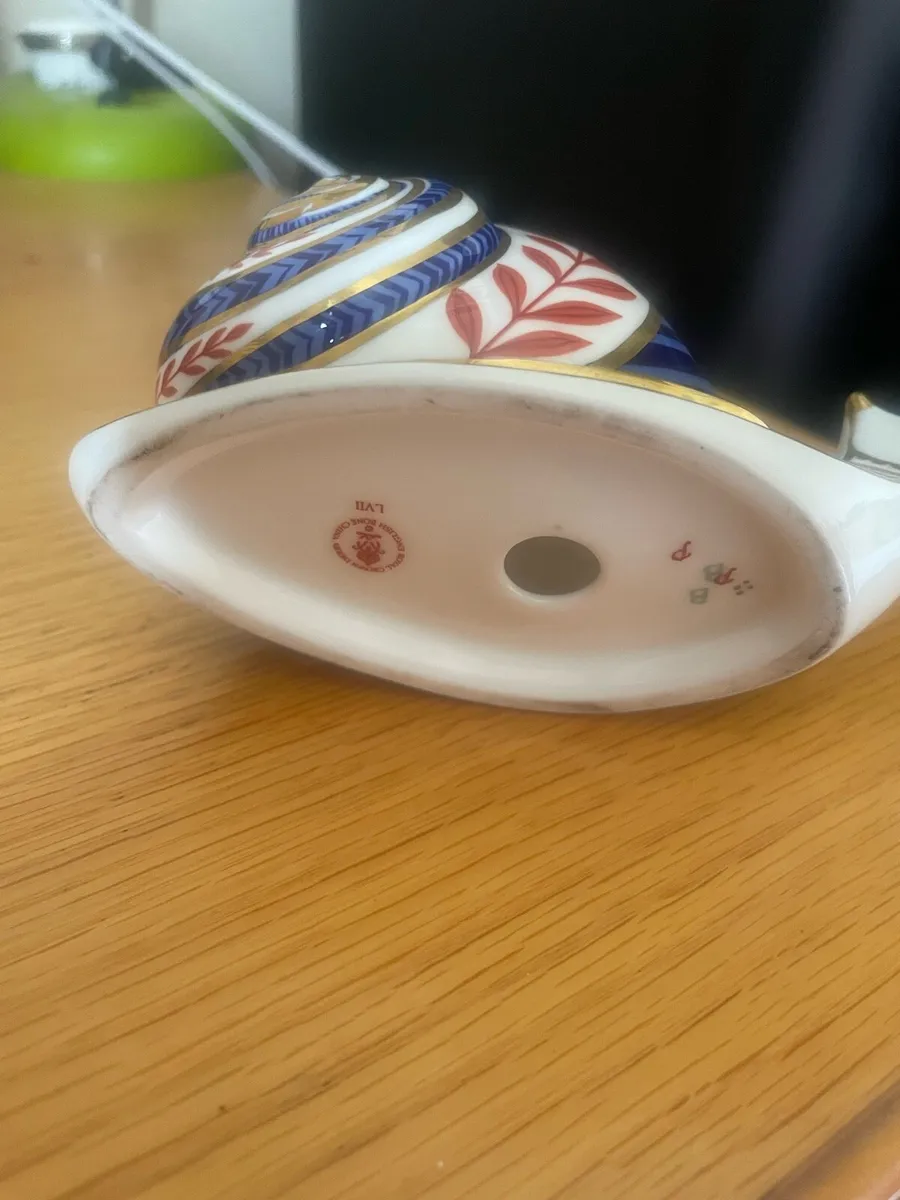 Royal Crown Derby Figurine - Image 3