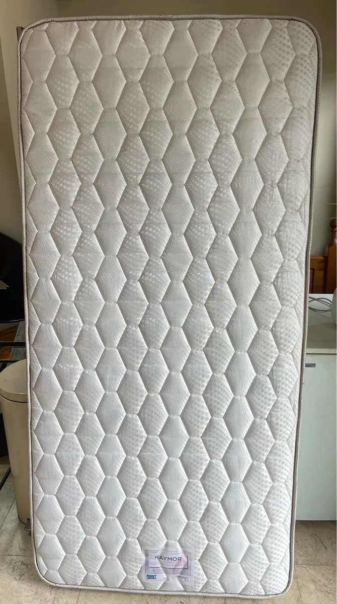 As New - Spotless Medium Firm Single Mattress - Image 1