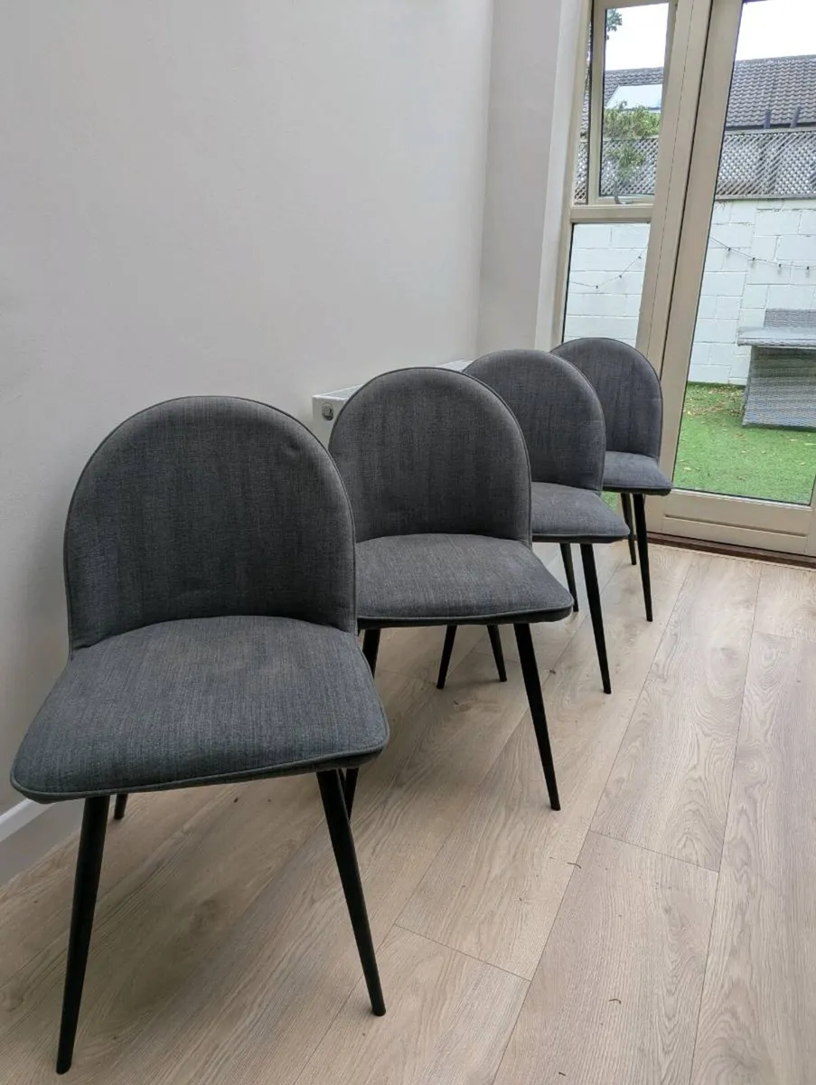 4x EZ living Kitchen Chairs - Image 1