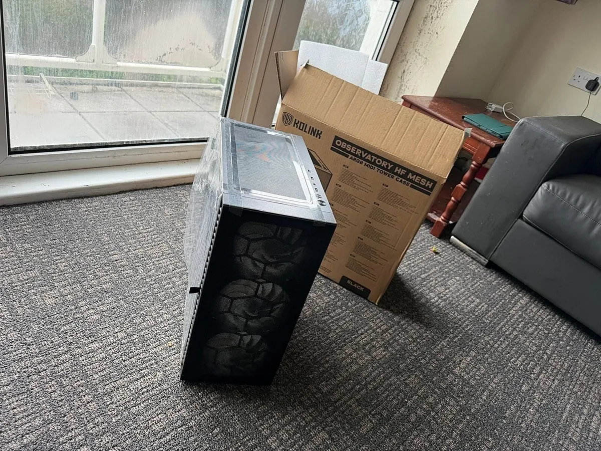 Gaming PC i7-RTX 3060 12GB+DDR5+1TB | Like New - Image 3