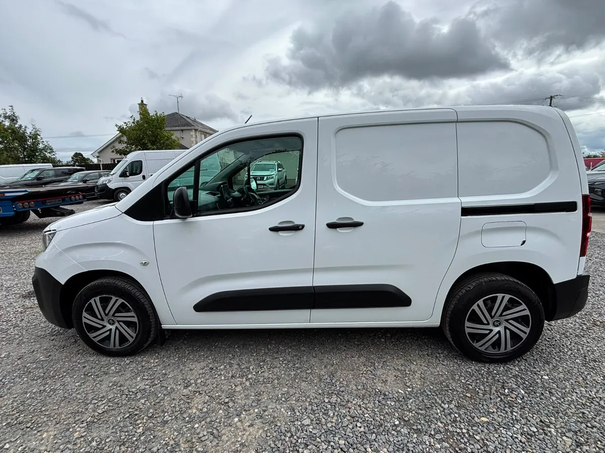 2021 PEUGEOT PARTNER PROFESSIONAL *NO VAT* - Image 2