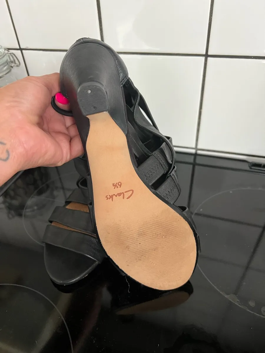 Ladies Clark’s shoes size 6.5 €20 - Image 4