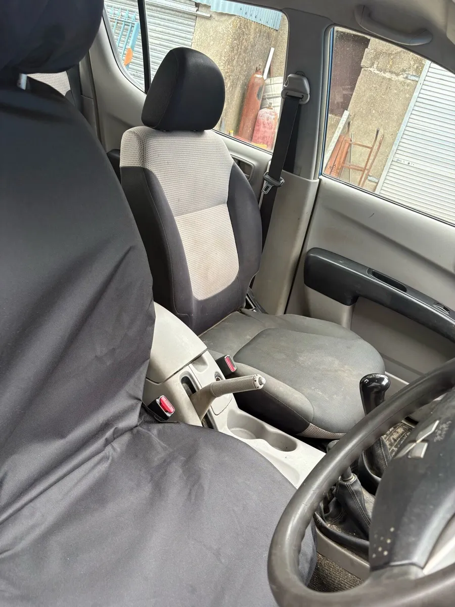 Mitsubishi l200 - Image 4