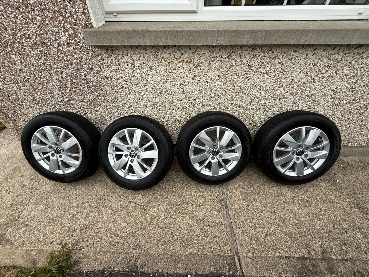 BRAND NEW GENUINE 16” VW ALLOYS & TYRES - Image 3