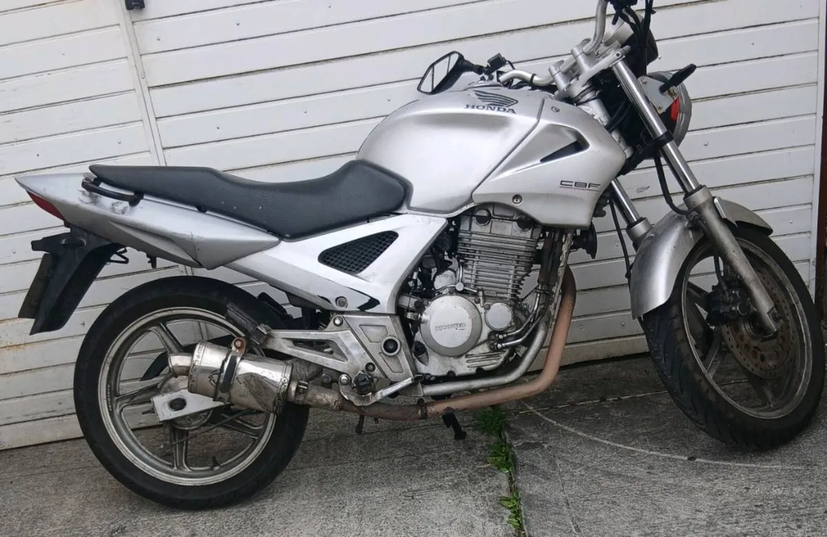 Honda CBF250 - Image 1