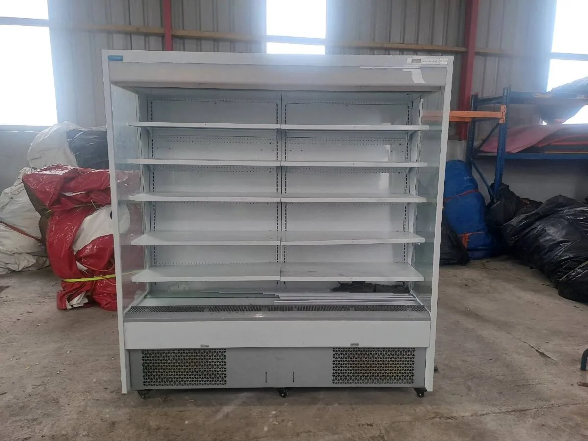 Display fridge - Image 1