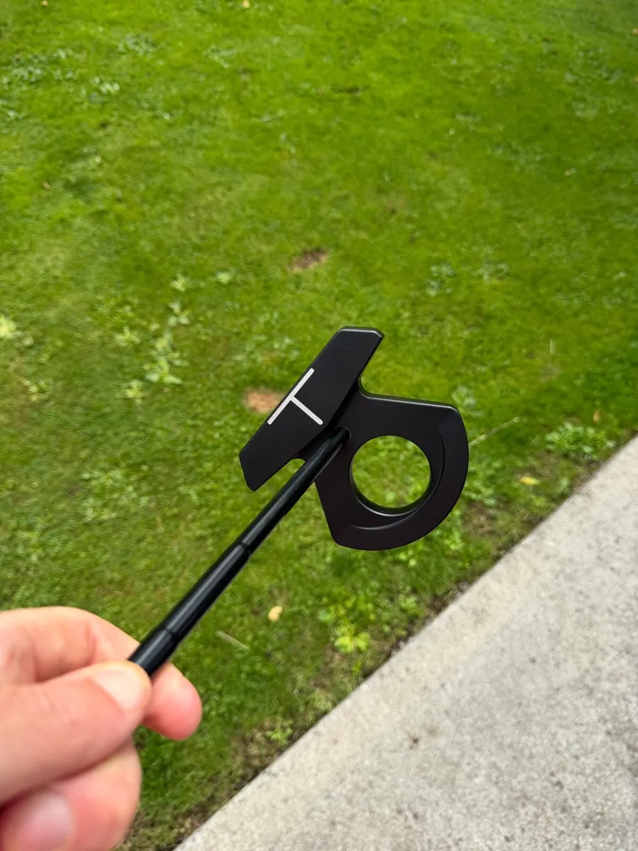 LAB GOLF DF3 putter - Image 1