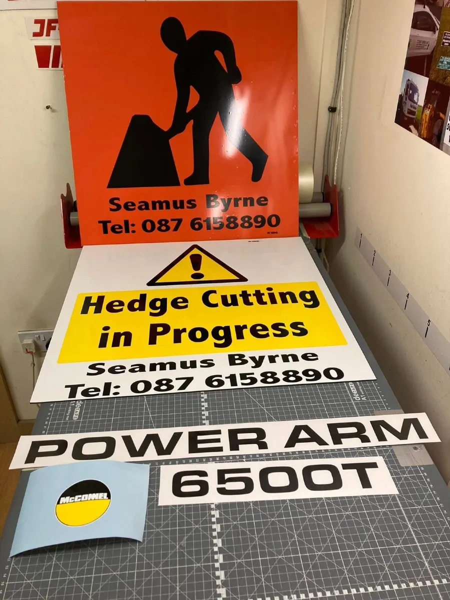 Hedge Cutting Signs, Machine Decals & Sign writing - Image 2