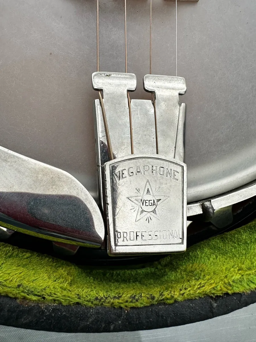 Vegaphone Professional Tenor Banjo - Image 2