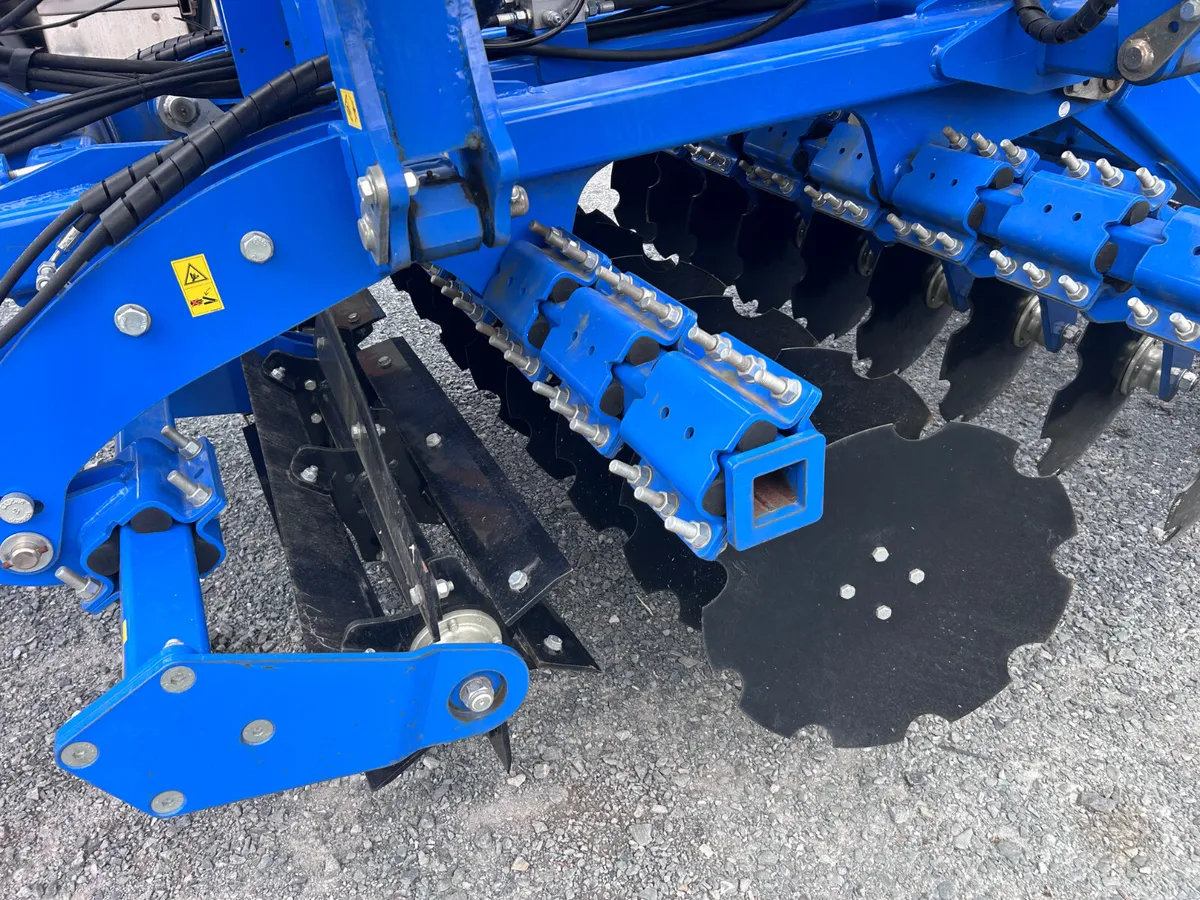 NEW HOLLAND SDM 6MTR DISC - Image 4