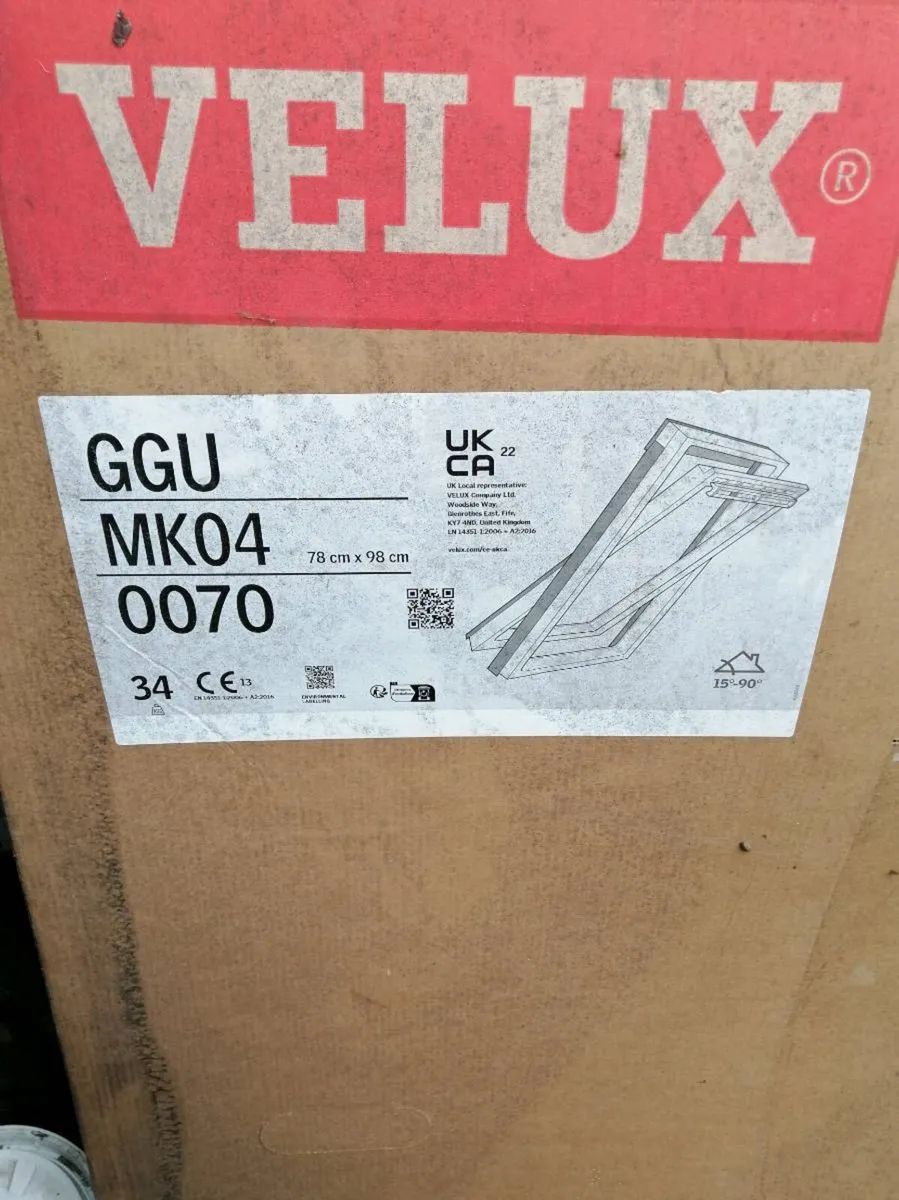 Velux window & flashing - Image 2