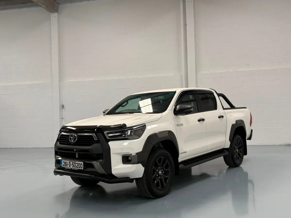 Toyota Hilux BRAND NEW InvincibleX 2.8 Auto - Image 1