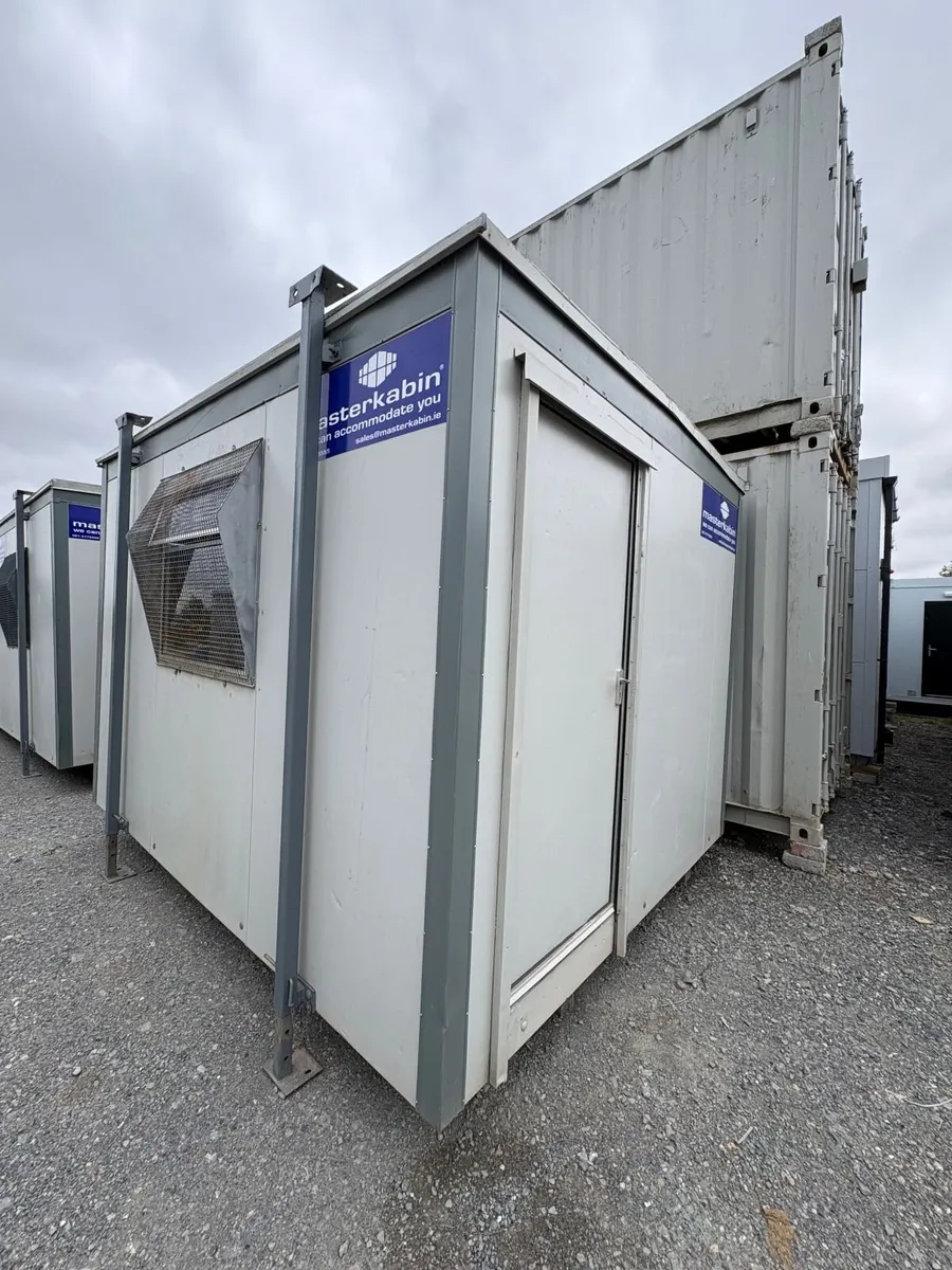 3.6m x 3m Open Plan Office - Image 1